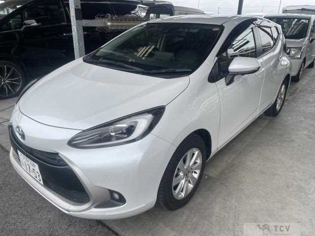 2023 Toyota AQUA