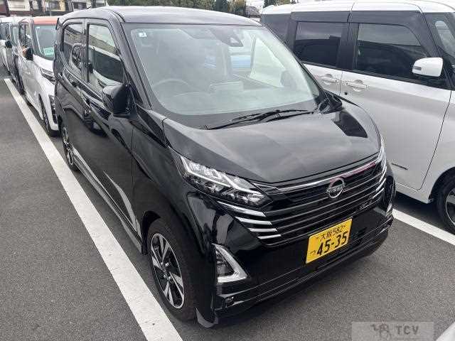 2025 Nissan Nissan Others