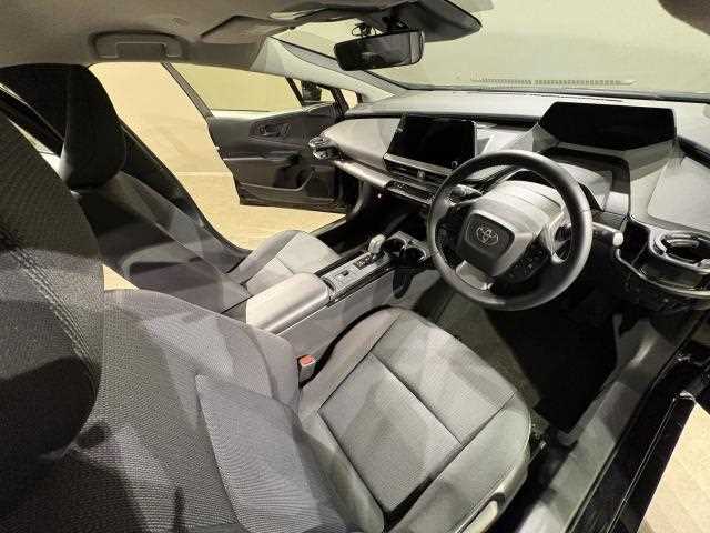 Toyota Prius 2024 — миниатюра 7