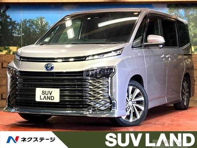 2023 Toyota Voxy