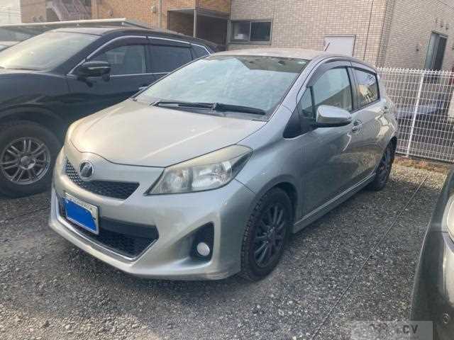2011 Toyota Vitz