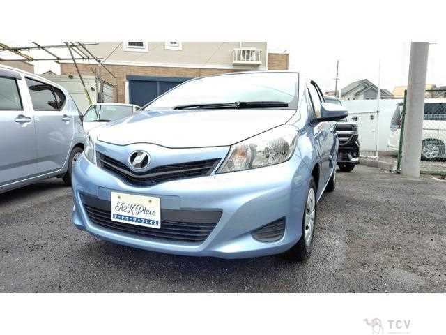 2013 Toyota Vitz