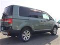 2007 Mitsubishi Delica D5