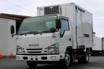 2017 Isuzu Elf Truck