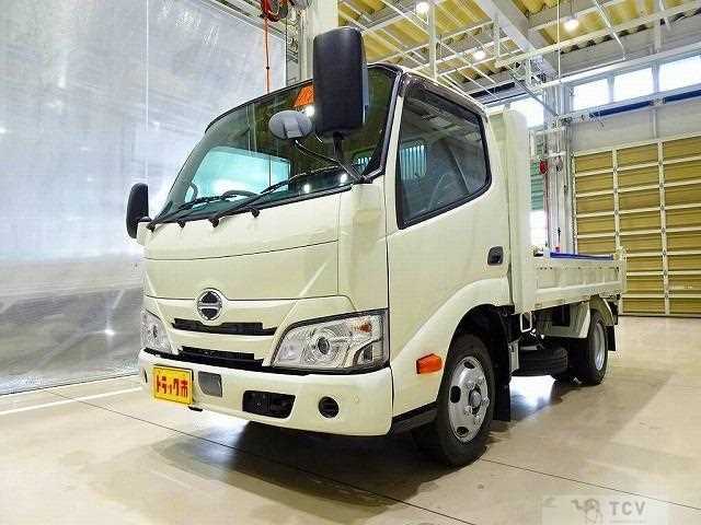 2024 Hino Dutro