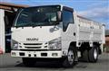2018 Isuzu Elf Truck
