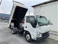 2015 Isuzu Elf Truck