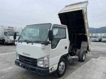 2015 Isuzu Elf Truck