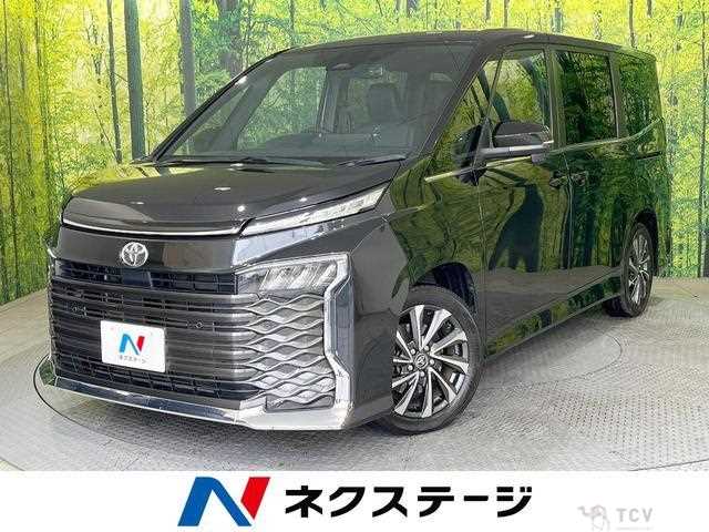 2023 Toyota Voxy