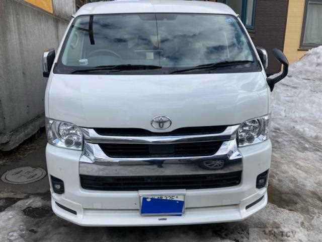 2023 Toyota Hiace Wagon