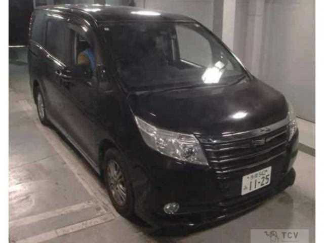 2016 Toyota Noah