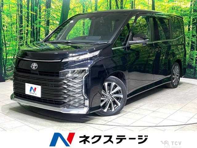 2023 Toyota Voxy