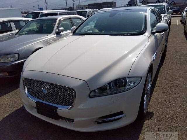 2010 Jaguar XJ Series