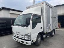 2011 Isuzu Elf Truck