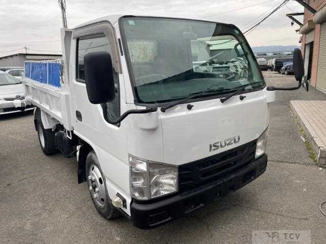 2015 Isuzu Elf Truck