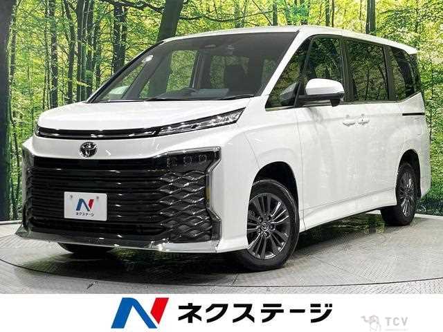 2025 Toyota Voxy