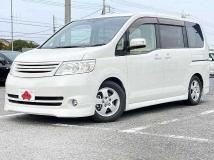 2007 Nissan Serena
