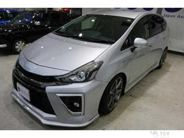 2015 Toyota PRIUS α