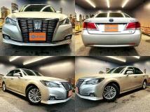 2017 Toyota Crown Hybrid