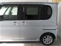 2011 Daihatsu Tanto