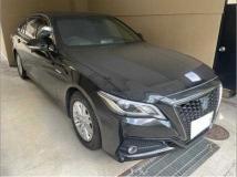 2018 Toyota Crown Hybrid