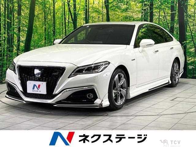 2018 Toyota Crown Hybrid