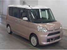 2017 Daihatsu Tanto