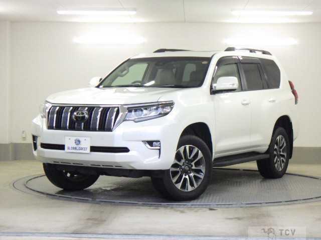 2022 Toyota Land Cruiser Prado