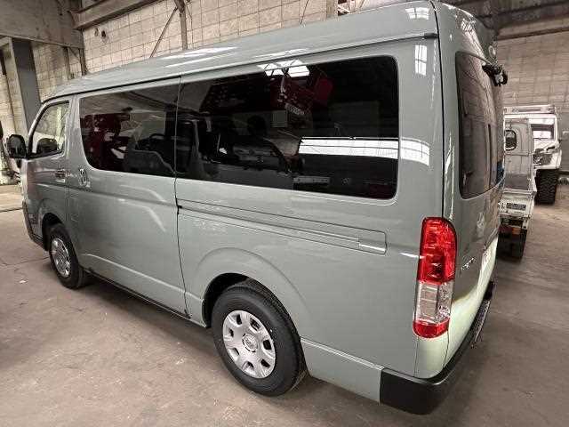 Toyota Hiace Van 2026 — фото 5 купить в Москве