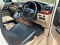 2010 Toyota Alphard G