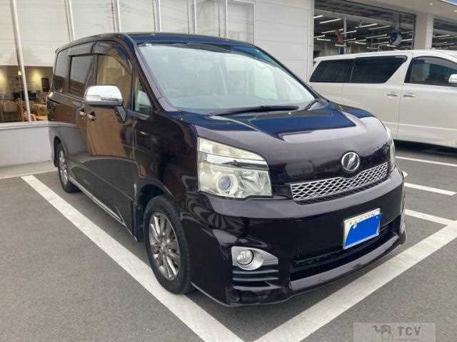 2013 Toyota Voxy