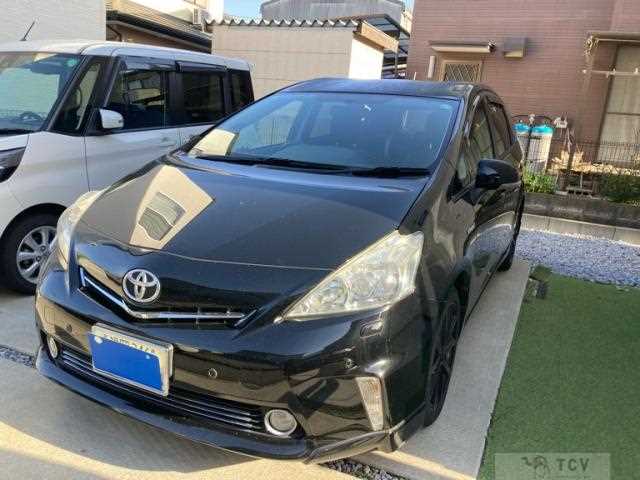 2012 Toyota PRIUS α