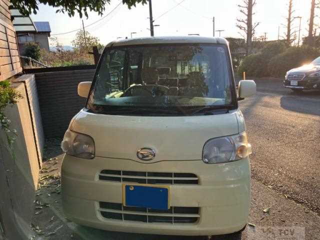 2009 Daihatsu Tanto