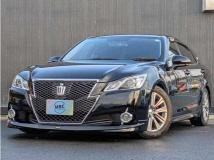 2013 Toyota Crown