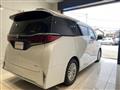 2025 Toyota Alphard Hybrid