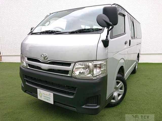 2011 Toyota Regiusace Van