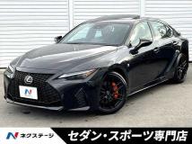 2023 Lexus IS