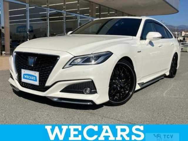 2019 Toyota Crown Hybrid