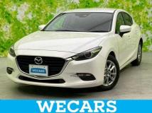 2017 Mazda Axela