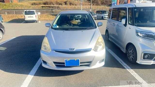 2005 Toyota Wish