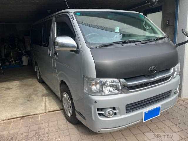 2009 Toyota Hiace Van