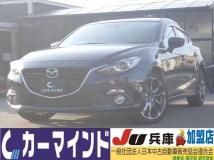 2015 Mazda Axela