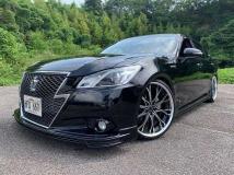 2015 Toyota Crown Hybrid