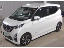 2021 Nissan Nissan Others