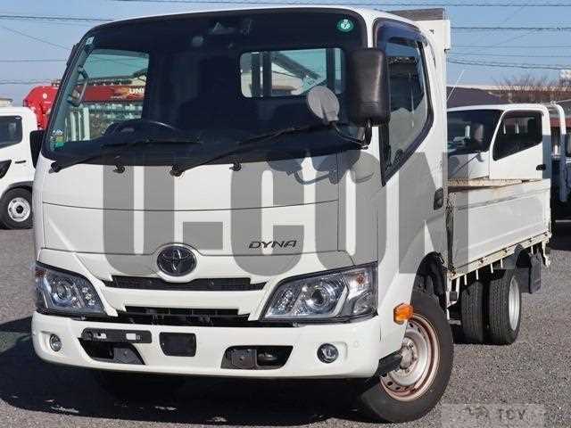 2022 Toyota Dyna Truck