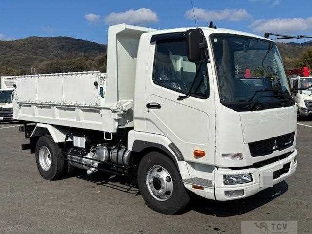 2025 Mitsubishi Fuso Fighter
