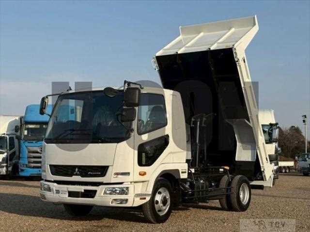2025 Mitsubishi Fuso Fighter