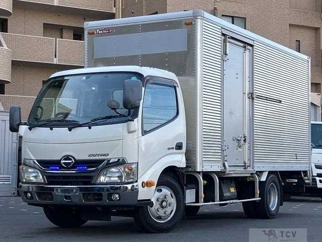 2016 Hino Dutro