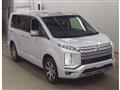 2023 Mitsubishi Delica D5