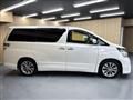2011 Toyota Vellfire